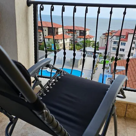 Holivibes - Sea View - Bulgaria Lägenhet *